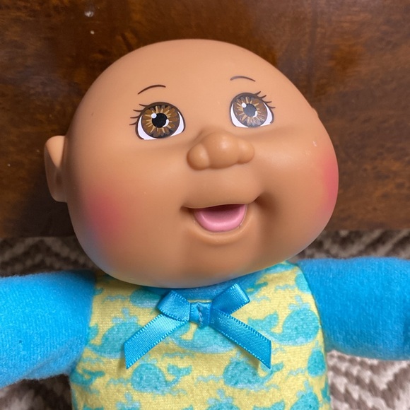 Cabbage patch kids bald baby Hispanic girl in ocean sleeper doll toy - Picture 3 of 12